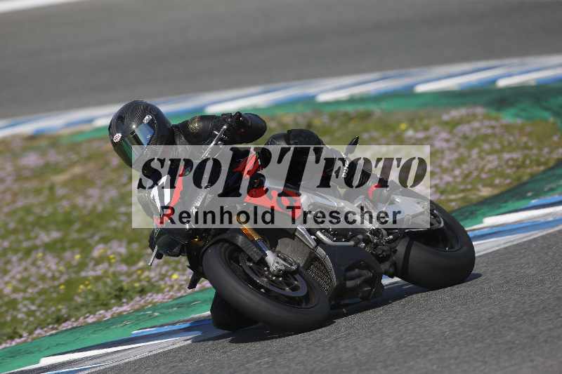 /Archiv-2024/02 29.01.-02.02.2024 Moto Center Thun Jerez/Gruppe gruen-green/77